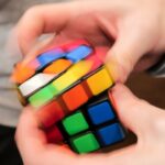 6 Rubiks Cube Zauberwuerfel in Aktion