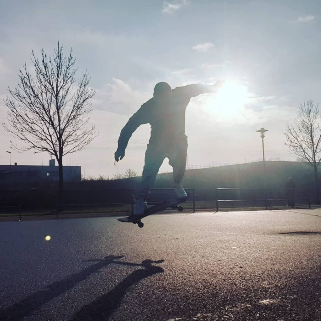 Gastautor Björn Seum hat das Skateboarding noch drauf