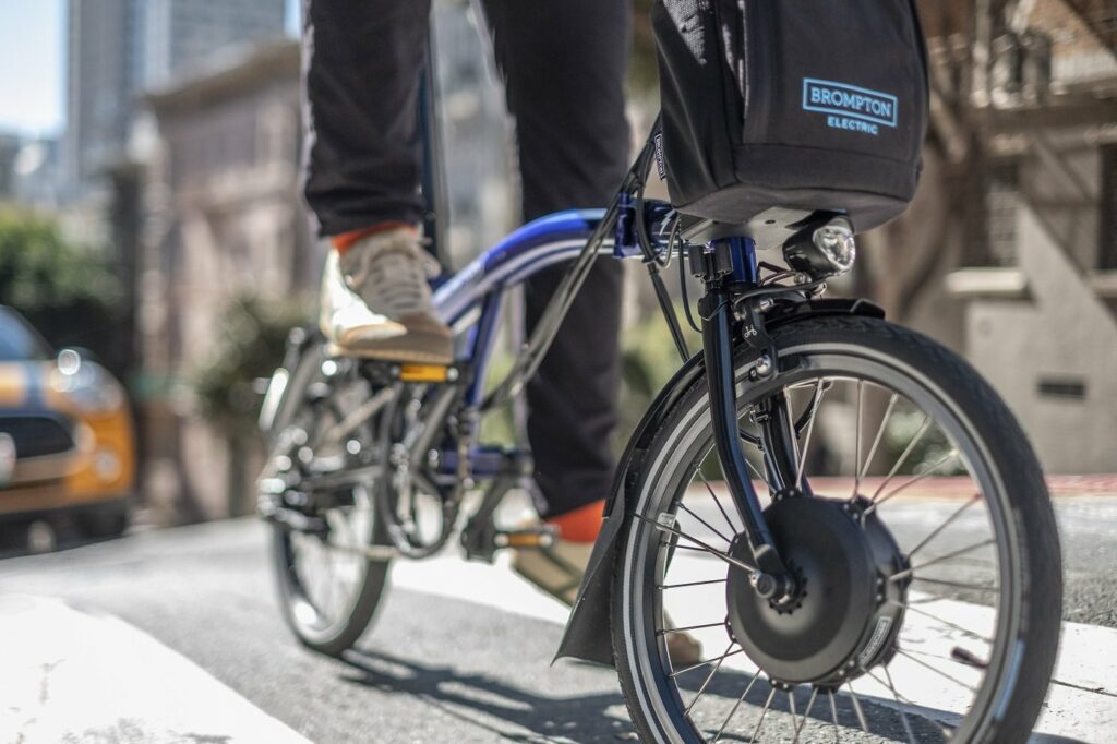 Alter Falter, das Brompton Faltrad unter Strom 1 SF Shoot 40