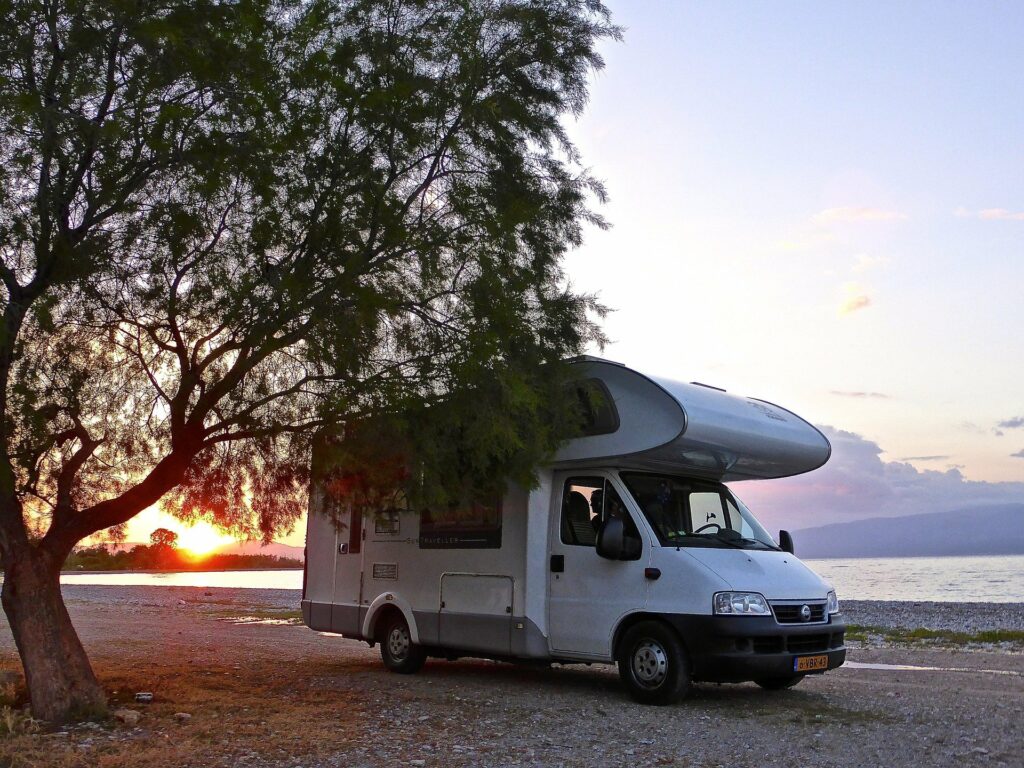 Gerd Blank spricht im NOT TOO OLD Podcast über Camping und sein persönliches Vanlife