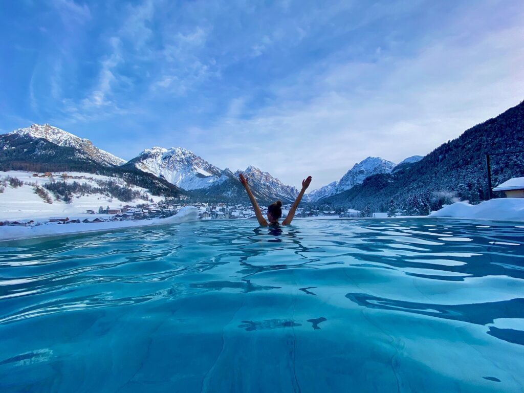 Badespaß mit Aussicht - die schönsten Hotelpools mit Bergblick 5 Excelsior 1
