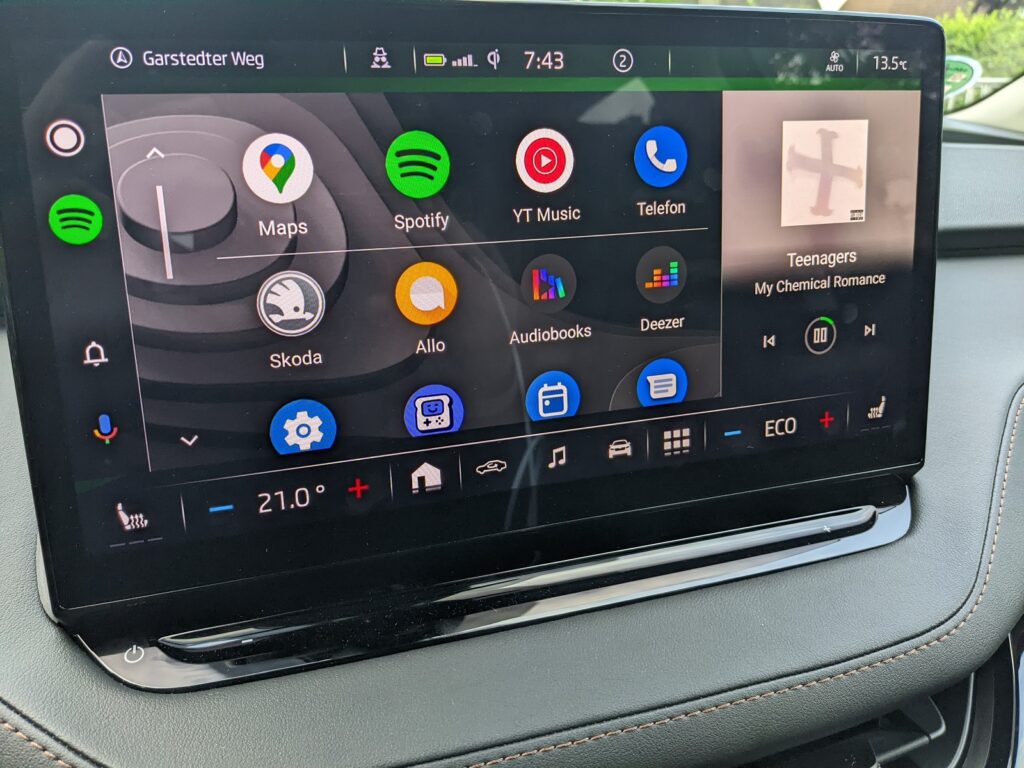 skoda enyaq iv 80 android