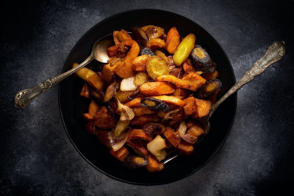 Gesunde Ernährung ab 50 - Wichtig für Körper und Geist 3 christina rumpf gUU4MF87Ipw unsplash