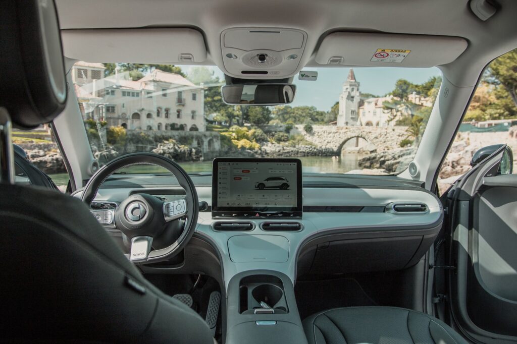 smart #1 – Mobilität in urbanen Räumen neu gedacht 3 eu premium darkmatter interieur lisbon