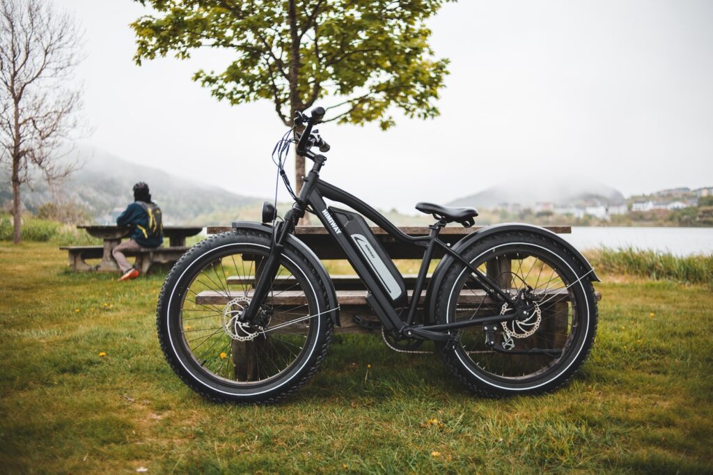 Aufs E-Bike umsteigen - Clever kaufen und smart fahren 1 Die Anschaffung von einem E-Bike will gut überlegt sein