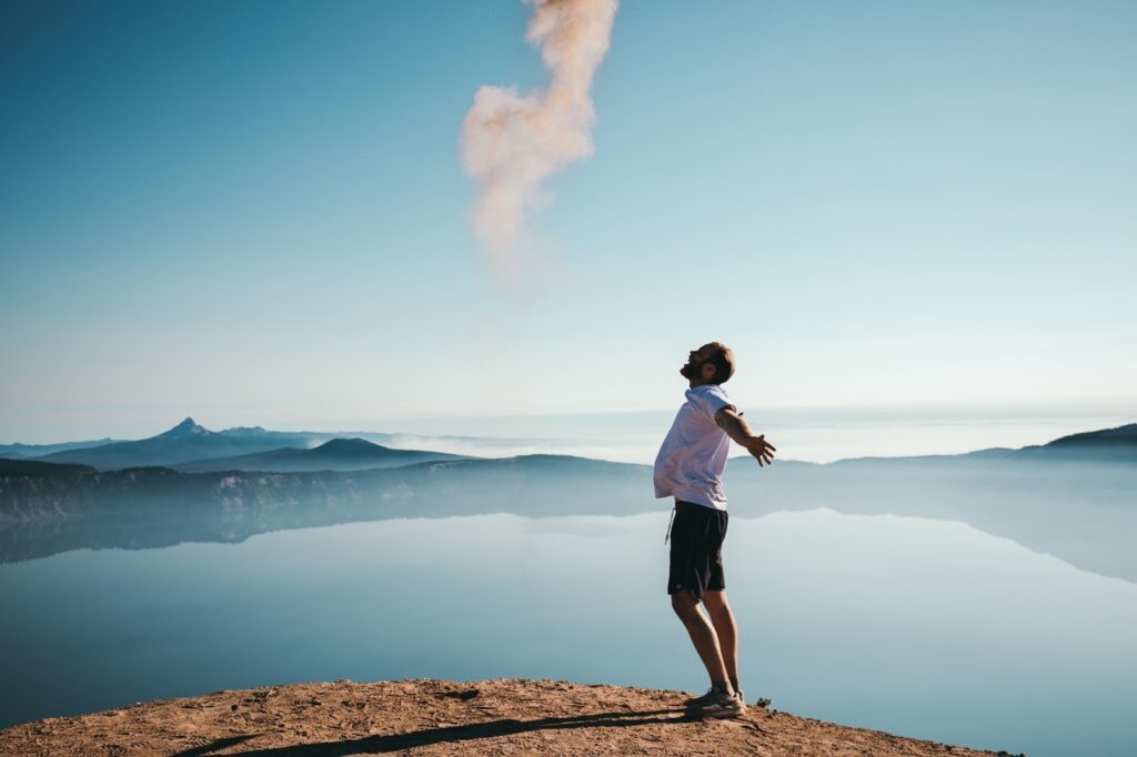 Gesunde Vorsätze für 2024 - Trend des Biohacking im Wellnessurlaub 7 kal visuals aK4iPNYipnU unsplash