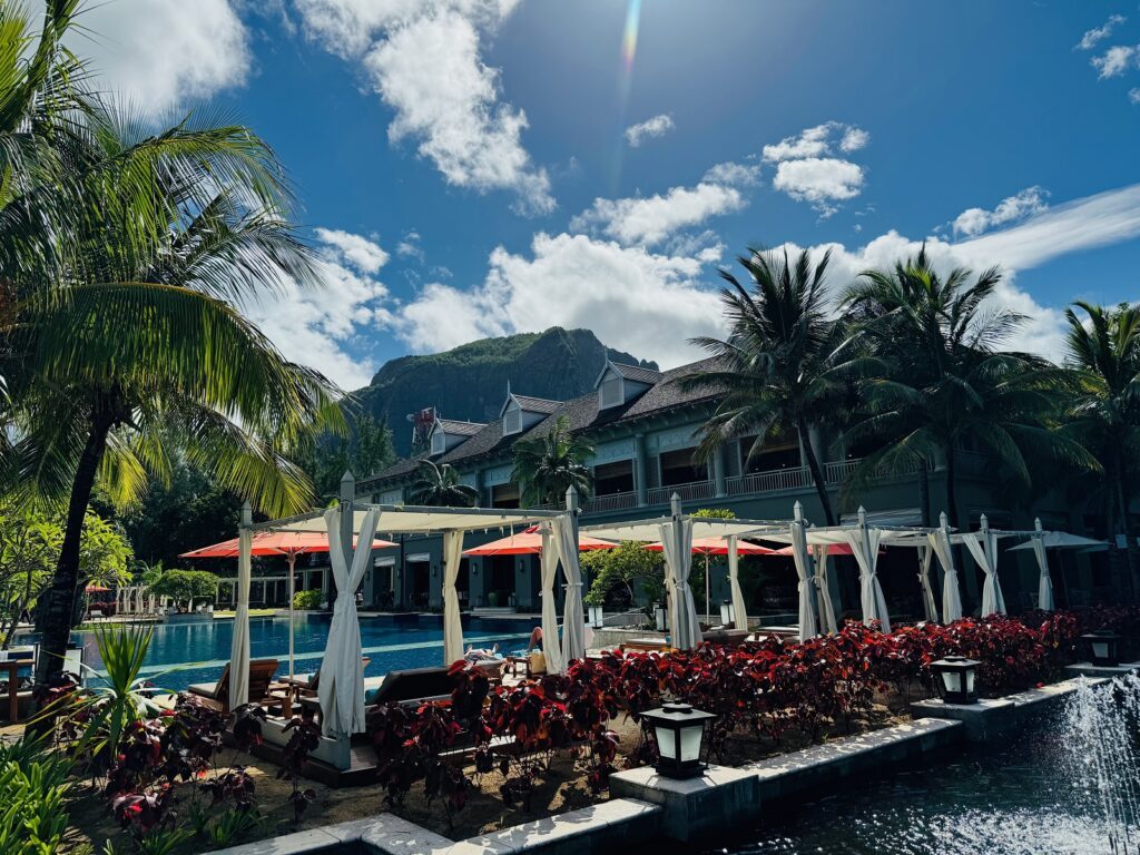 Zauberinsel Mauritius - 3 paradiesische Resorts für den Traumurlaub 3 JW Marriott 4