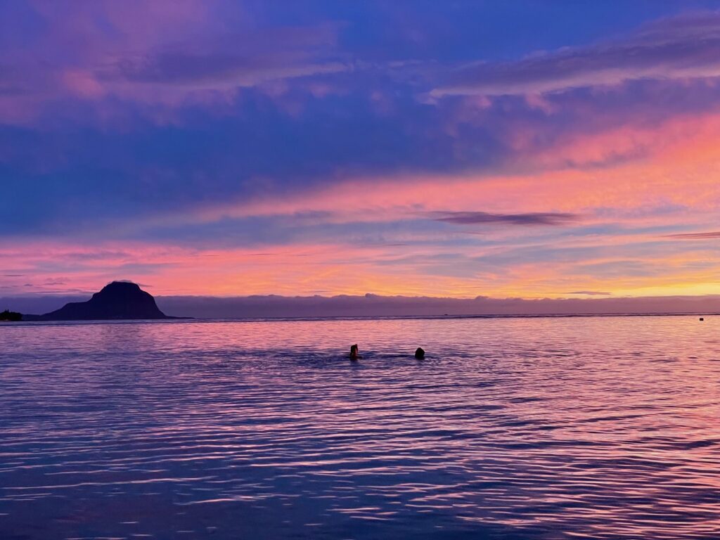 Zauberinsel Mauritius - 3 paradiesische Resorts für den Traumurlaub 12 Maradiva 3