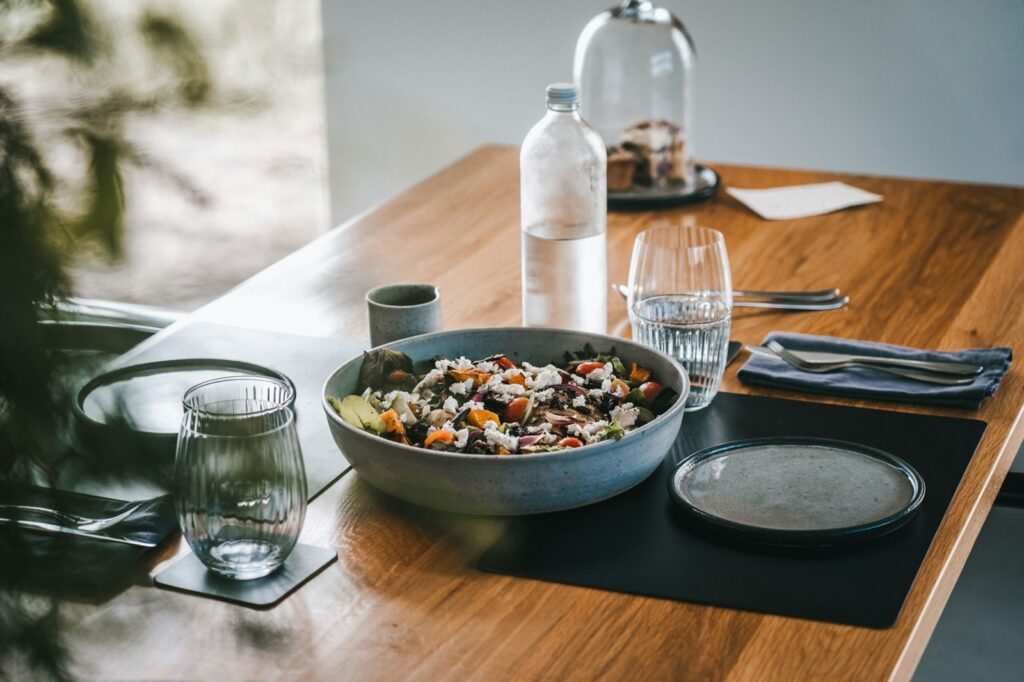 Die 16:8-Formel - Intervallfasten als Schlüssel zu Gesundheit und Vitalität 1 rod long s65Mx0PG bM unsplash