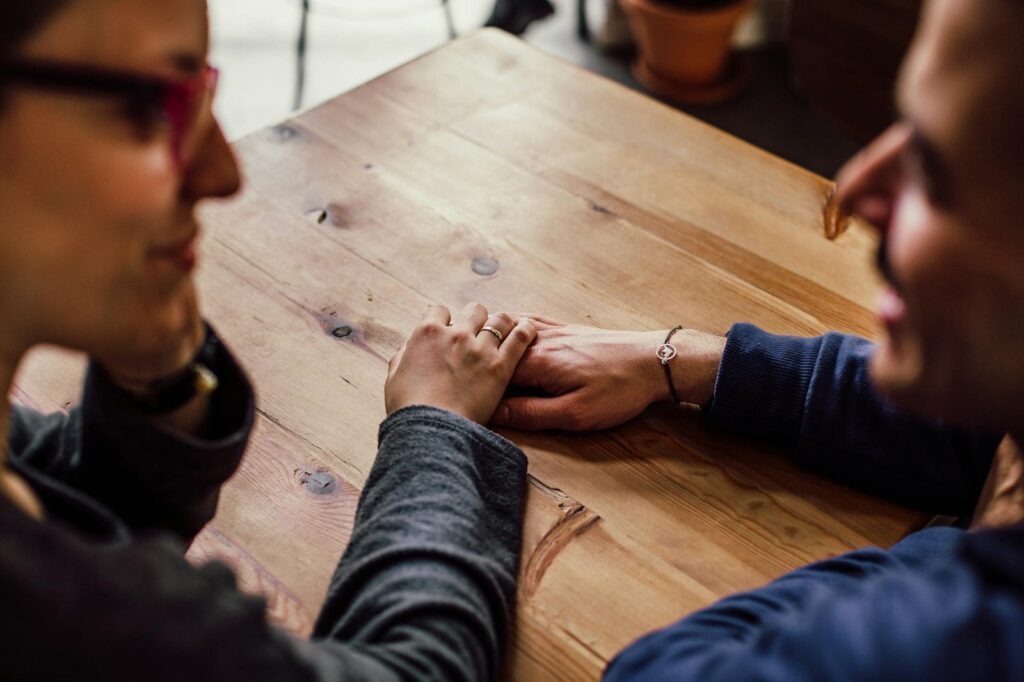 Match me if you can - Best Ager und die Tücken beim Online-Dating 1 pexels juanpphotoandvideo 951290