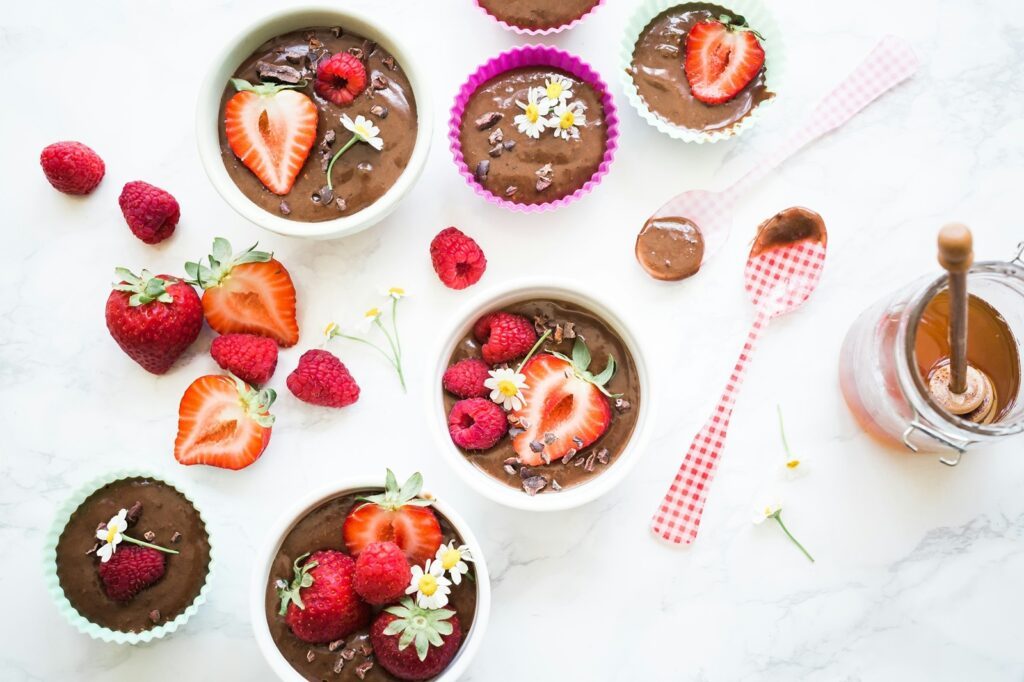 Snack dich glücklich: Warum Sommerobst der unterschätzte Selfcare-Hack ist 3 brooke lark jZvlT FvTZM unsplash