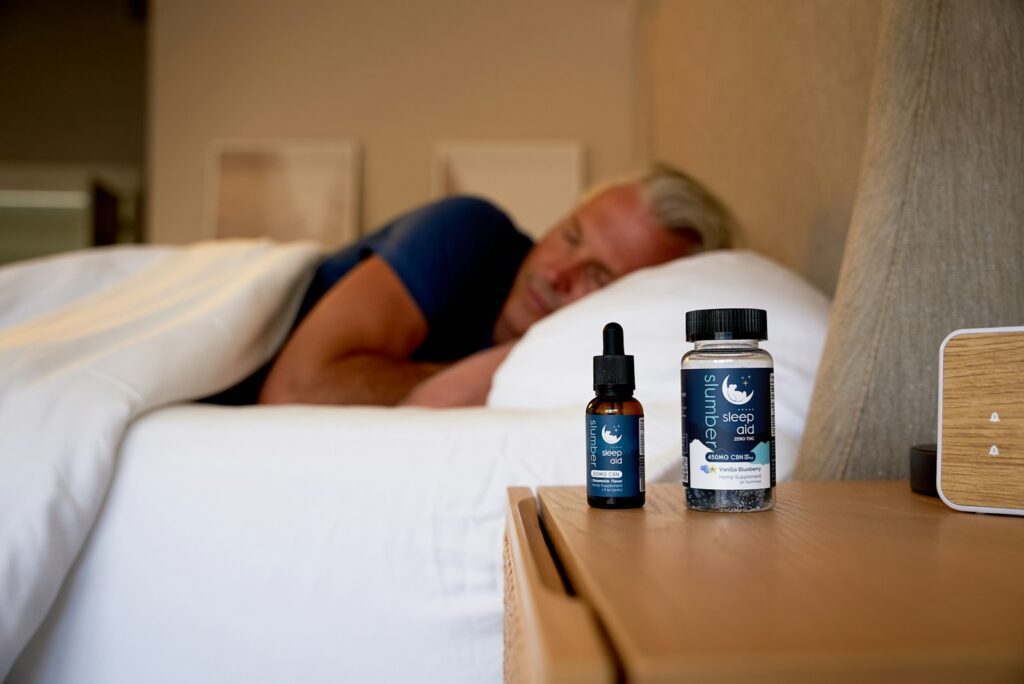 Schlafhacks für Männer - So kommst du erholter aus dem Bett 3 slumber sleep aid kh2VDcogqog unsplash