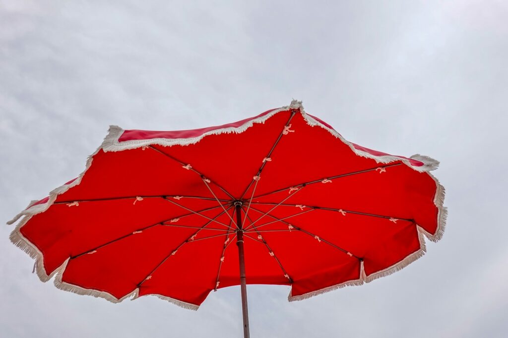 etienne girardet 1OFqVQrL4 w unsplash