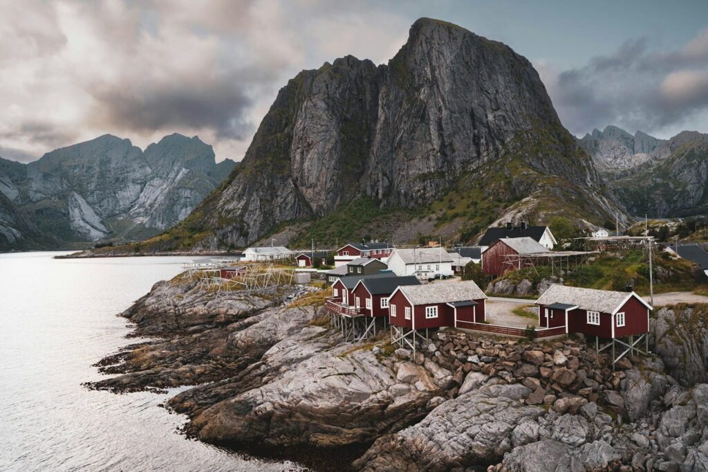 Volle Freiheit auf vier Rädern – Camping-Trends 2026 für Best Ager 3 karl paul baldacchino GnsTgy4Mbxg unsplash 1