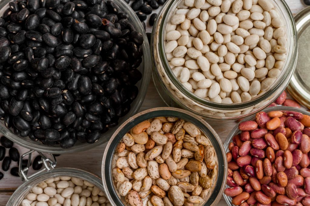 Mediterran, proteinreich, entzündungsarm - Die drei Säulen der Longevity-Ernährung 2 Hülsenfrüchte sind ideal bei der Ernährung nach Longevity-Prinzipien